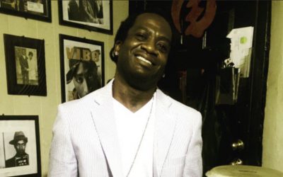 Featured Artist: Iz Watt